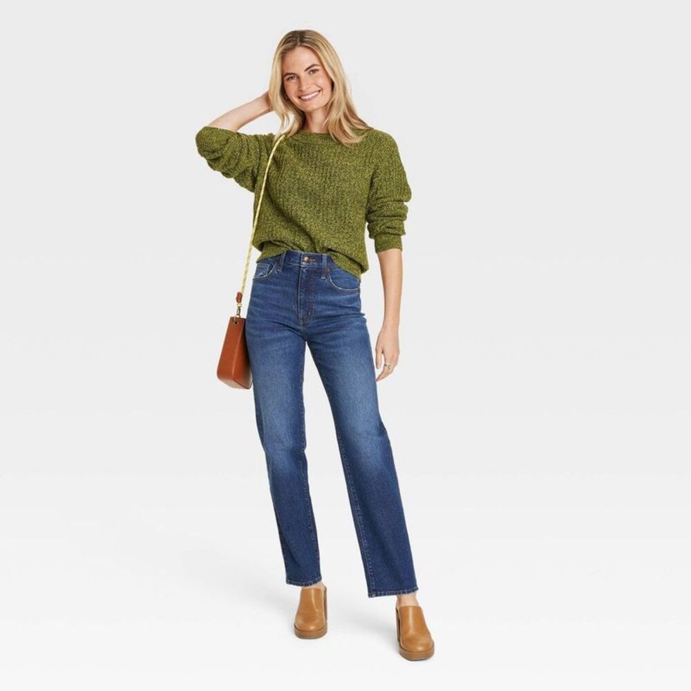 Universal Thread - Universal Thread Women's High Waisted Straight Car Dark Wash - Picture 3 of 4